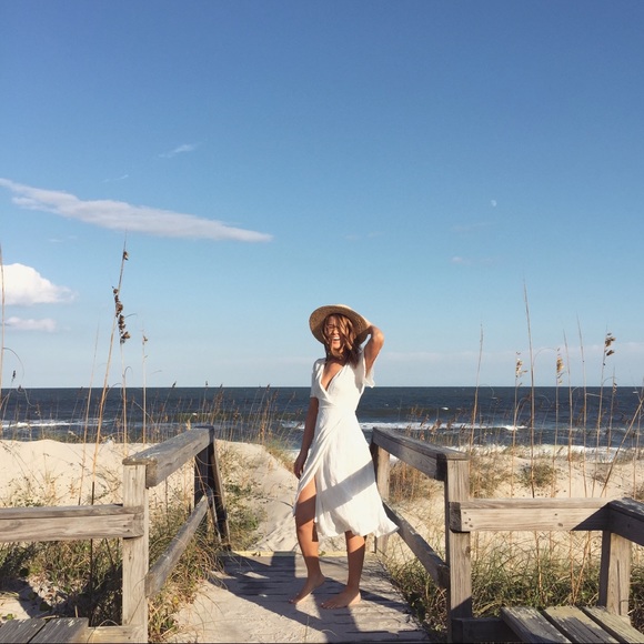 Meet your Posher, Cecilia - Picture 3 of 4